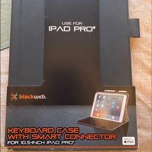 Blackweb keyboard case with with smart connector